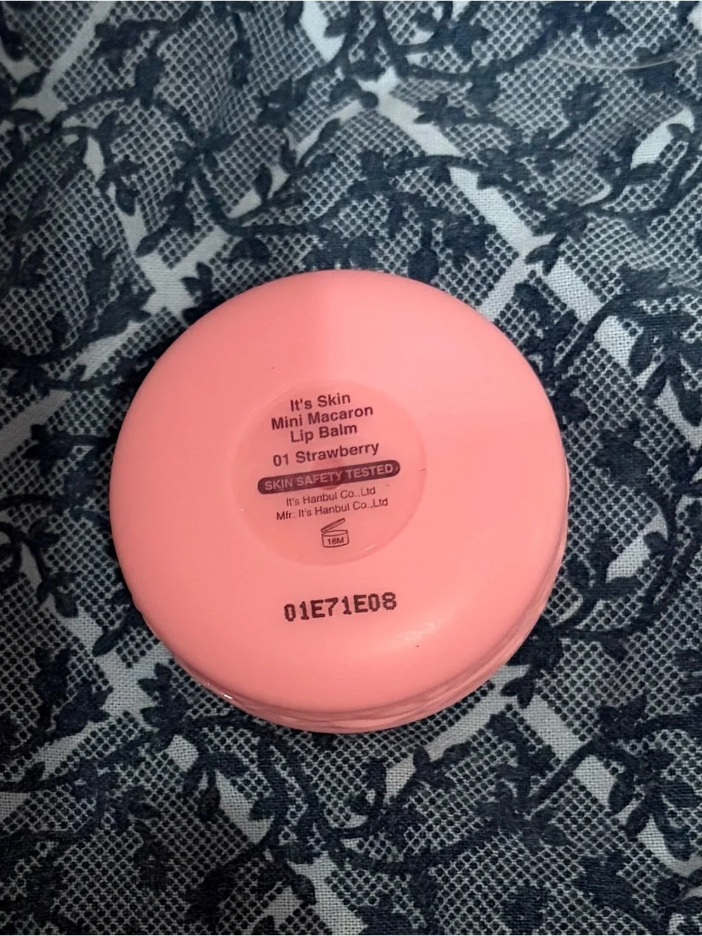 It's Skin Macaron Mini Strawberry Lip Balm - Pink